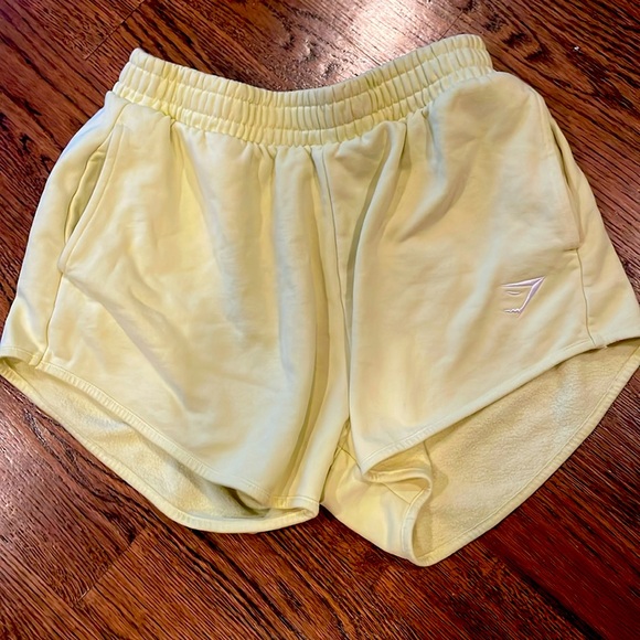 Gymshark Pants - GYMSHARK sweat shorts | size Medium| barely worn | yellow